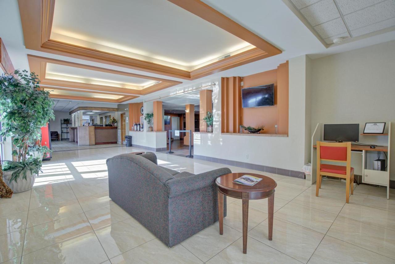 Americas Best Value Inn Ларедо Экстерьер фото