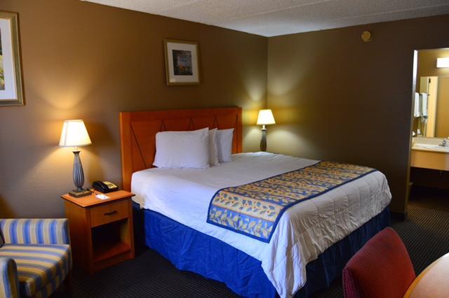 Americas Best Value Inn Ларедо Экстерьер фото