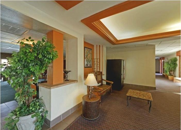 Americas Best Value Inn Ларедо Экстерьер фото
